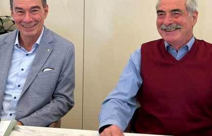 Mittagsmeeting, Schloss Porcia